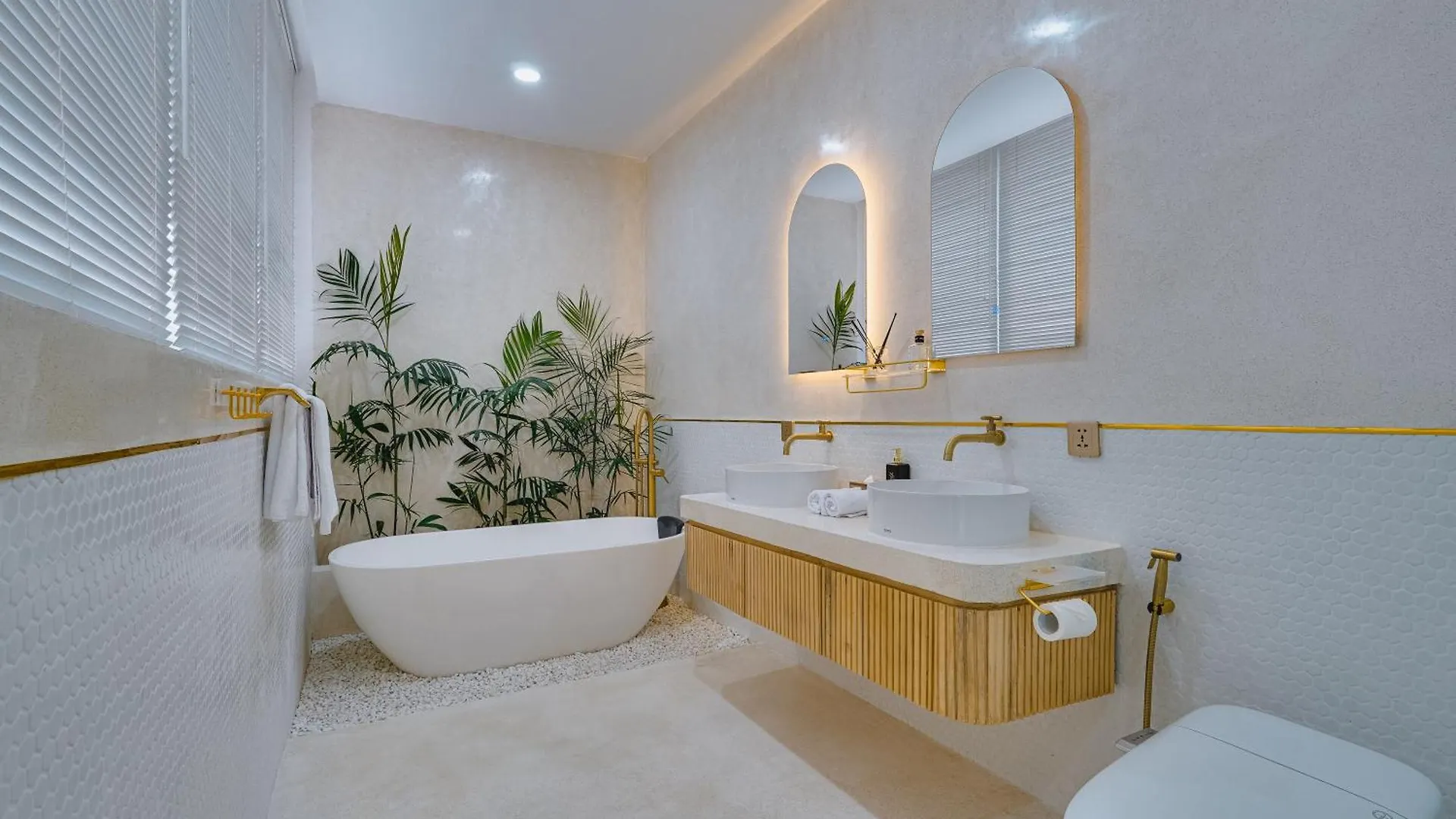 Spacious 3Br Villa Paddy With Rooftop Near Seminyak Kerobokan